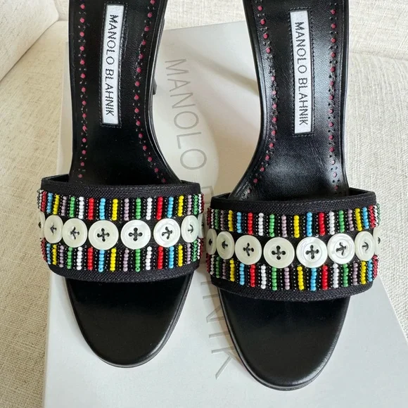 Manolo Blahnik Black Leather Beaded Sandals W Buttons |Size 37‎ 1/2 - Picture 9 of 12